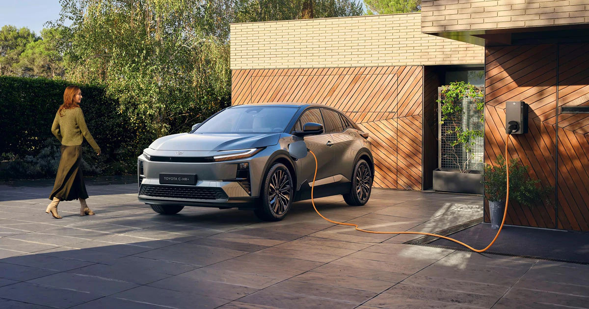 Nye Toyota C-HR+