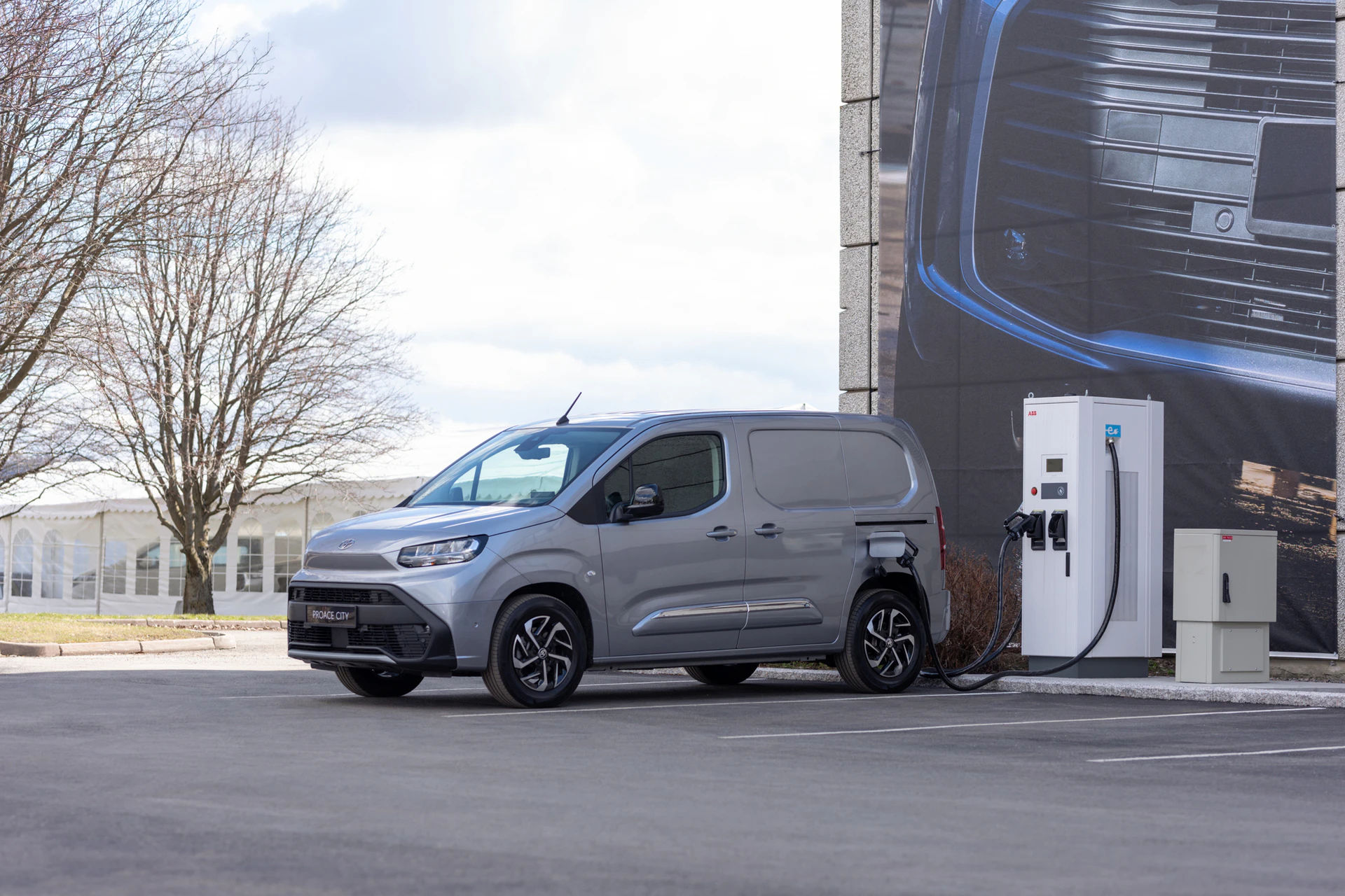 Proace City Electric